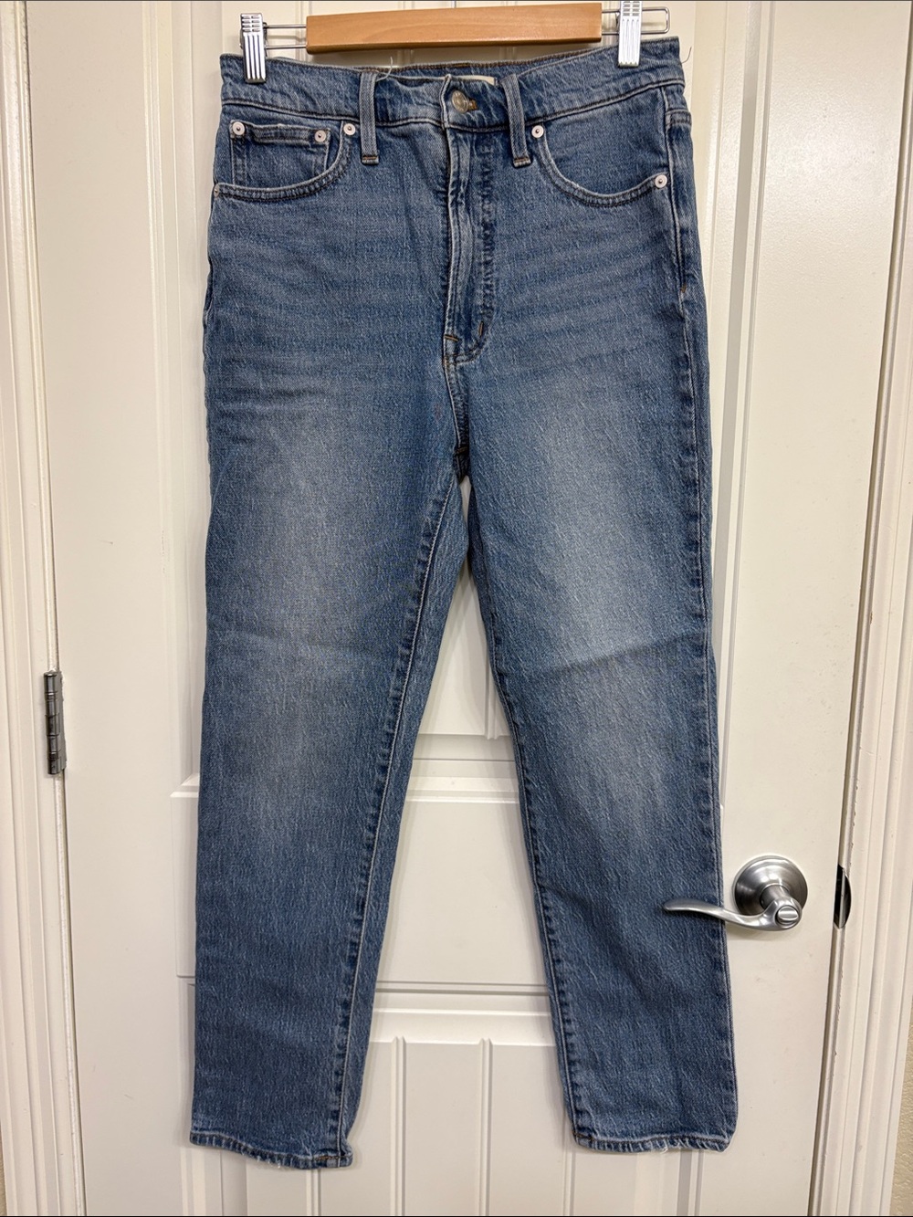 Madewell The Perfect Vintage Jean Straight Leg Jeans Medium Blue Wash Distressed